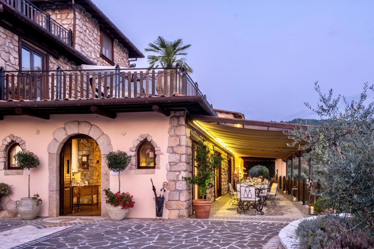 Casale San Pietro Bed & Breakfast Anagni Bagian luar foto