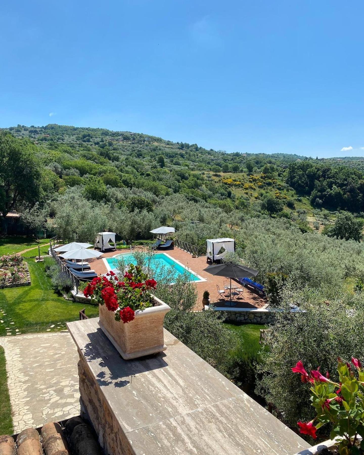 Casale San Pietro Bed & Breakfast Anagni Bagian luar foto