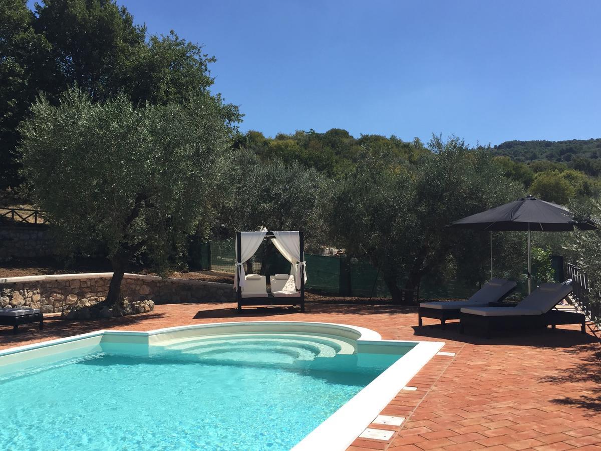 Casale San Pietro Bed & Breakfast Anagni Bagian luar foto