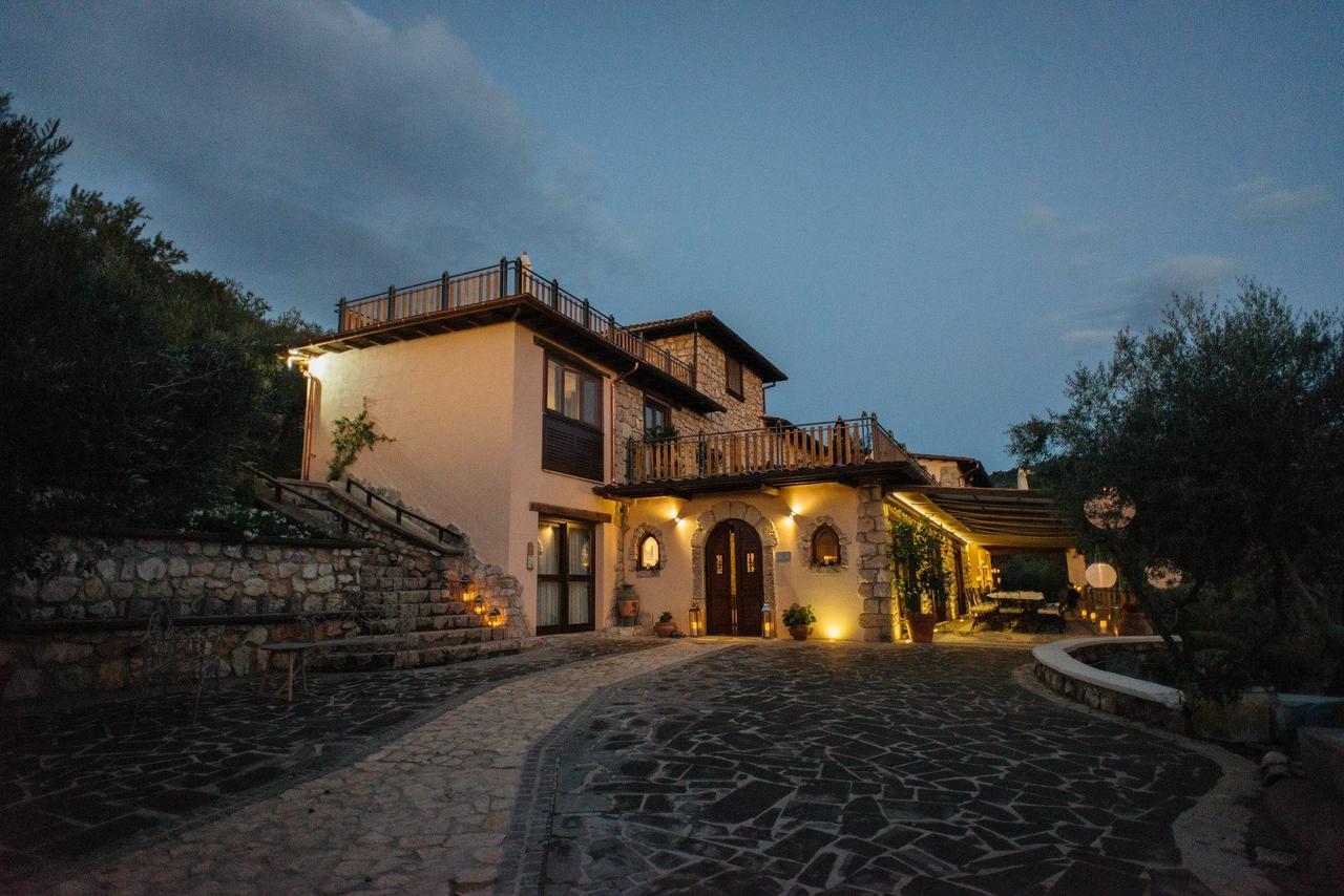 Casale San Pietro Bed & Breakfast Anagni Bagian luar foto