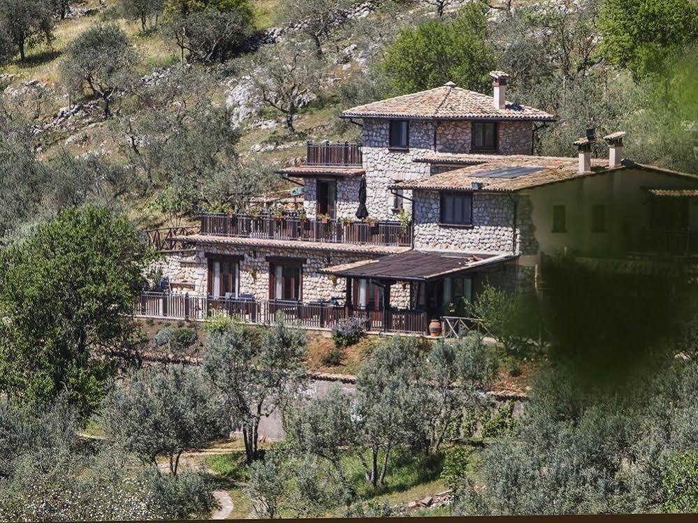 Casale San Pietro Bed & Breakfast Anagni Bagian luar foto